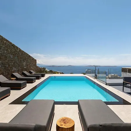 فيلة Stunning Oceanview Mykonos | 5 Bedrooms | Perseus | Amazing Location Overlooking Sea & Private Pool | Faros