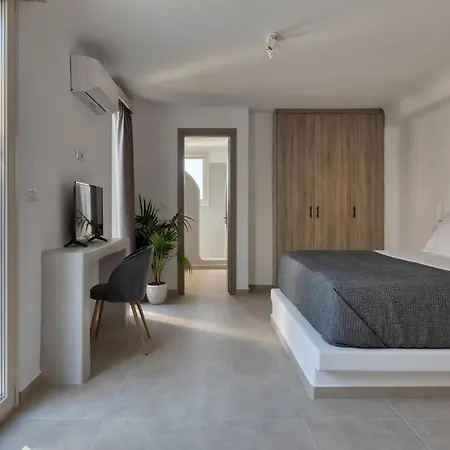 فيلة Stunning Oceanview Mykonos | 5 Bedrooms | Perseus | Amazing Location Overlooking Sea & Private Pool | Faros *