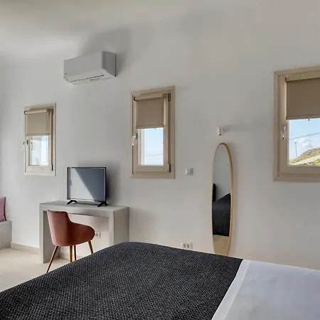 فيلة Stunning Oceanview Mykonos | 5 Bedrooms | Perseus | Amazing Location Overlooking Sea & Private Pool | Faros Fanari (Mykonos)